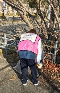 大阪城公園駅付近までのゴミ拾い